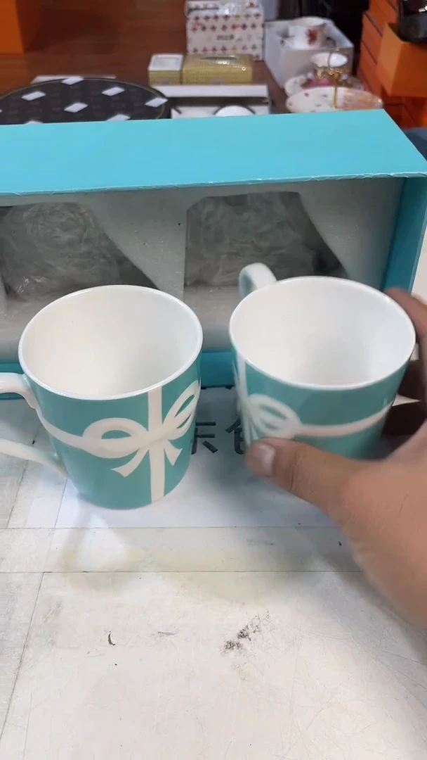 杯鸿辉家品牌瓷器，京东包邮！