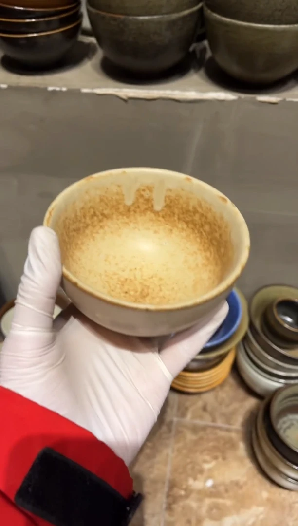 【闪购商品】瓷片541微瑕黄色小碗1个