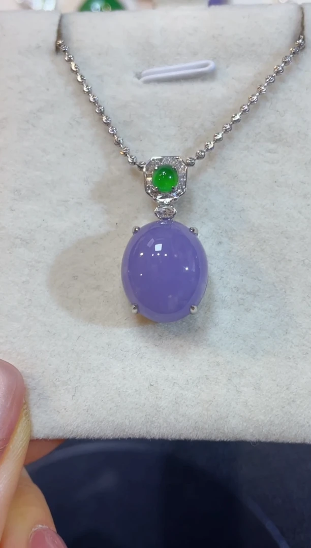 吊坠(不含链)18K金镶嵌翡翠团购35