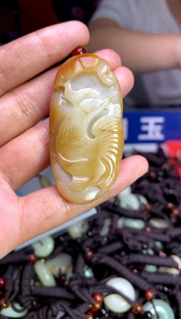 未镶嵌和田玉挂件1