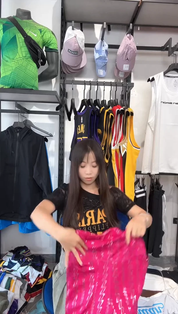 1619     编码 瑕疵修复以直播间讲解为准 尺码M