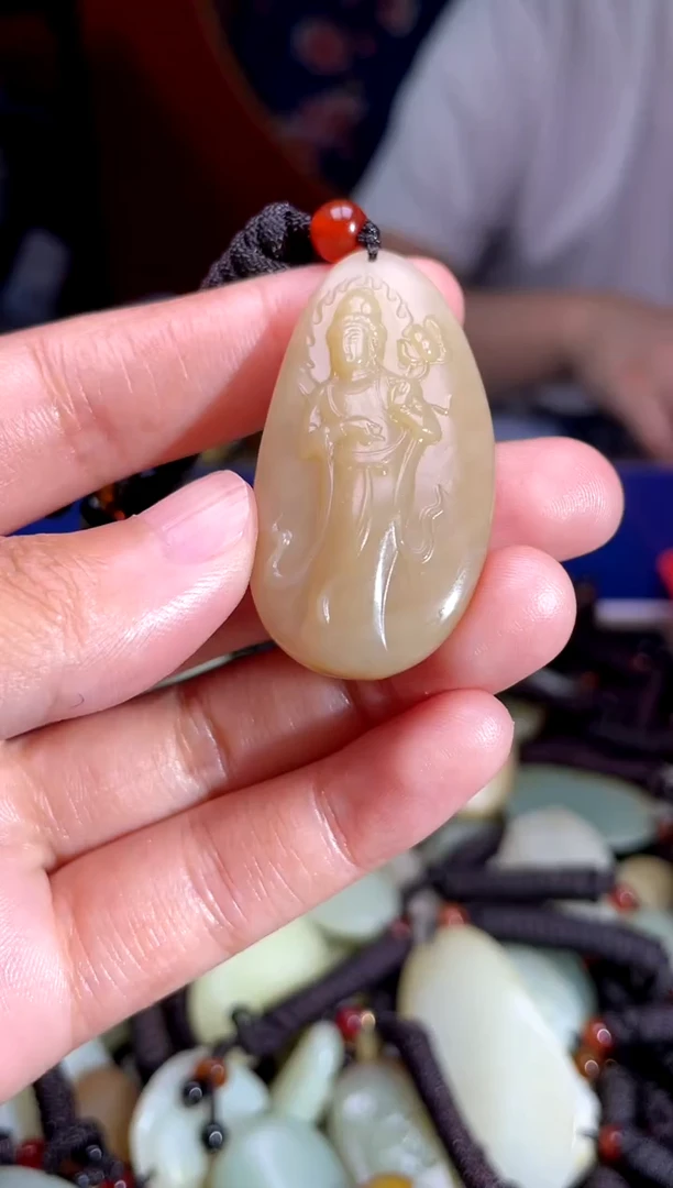 和田玉未镶嵌挂件1