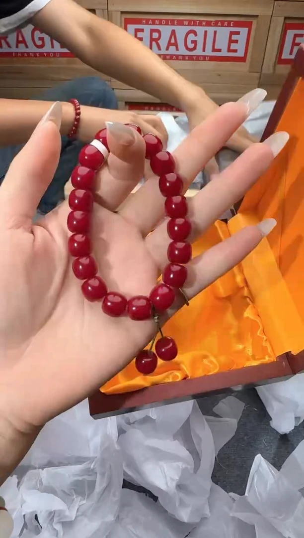 精美手串（无礼盒）