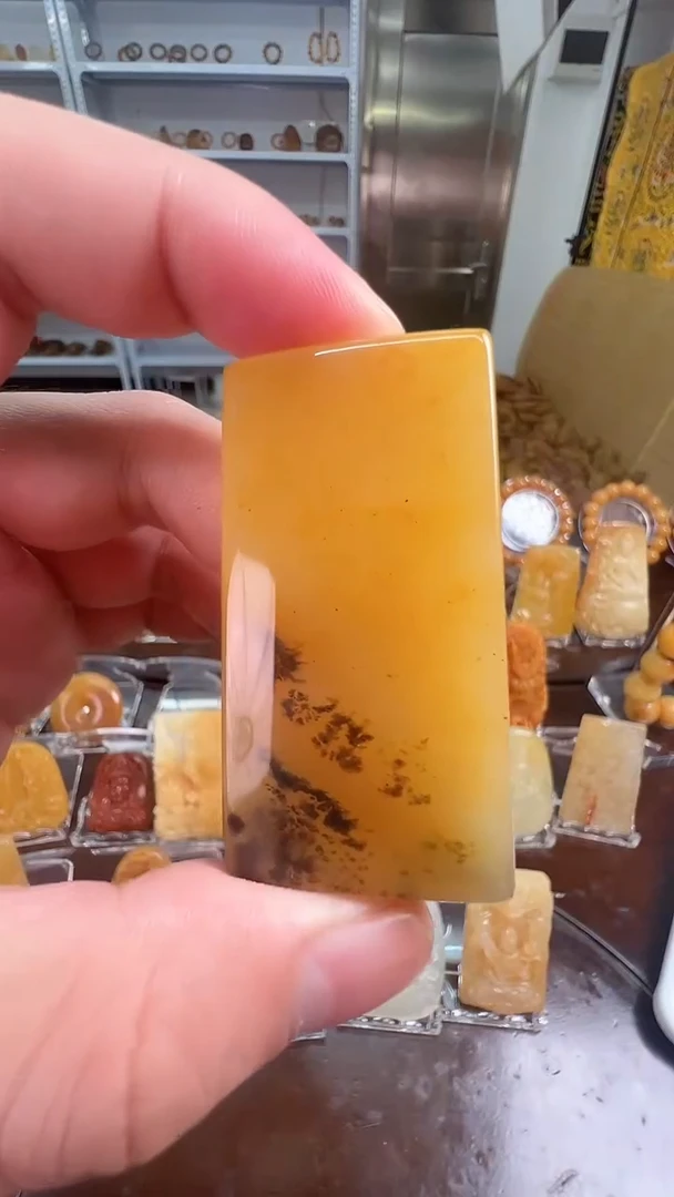诚*精工雕黄蜡石链接