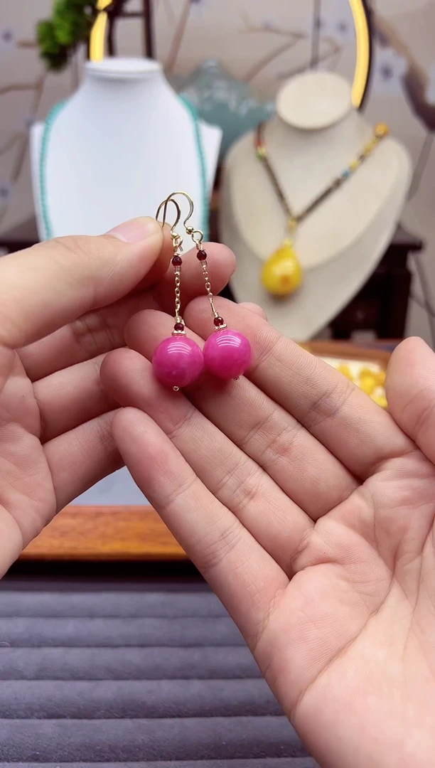 【闪购商品】菱锰矿（红纹石）耳钉14K金镶嵌e190``````