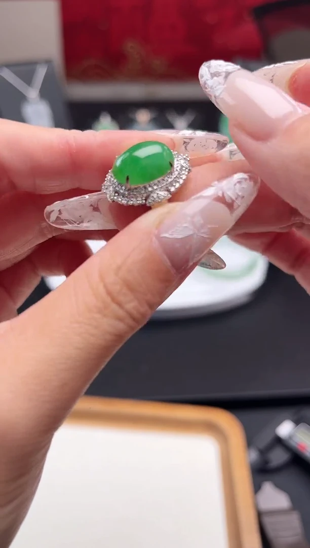 【闪购商品】翡翠戒指18K金镶嵌戒指