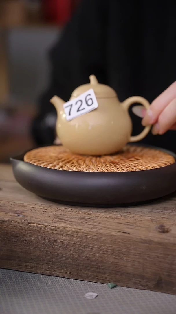 【闪购商品】瓷片福利！设计师款/本山绿小茄瓜