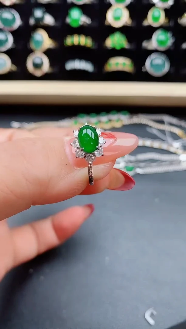 【闪购商品】翡翠戒指银S925镶嵌580550