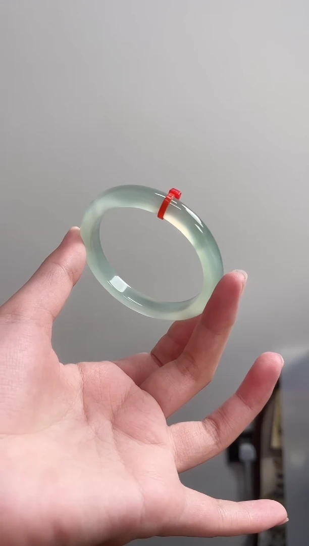 玛瑙/玉髓手镯未镶嵌53-54圈