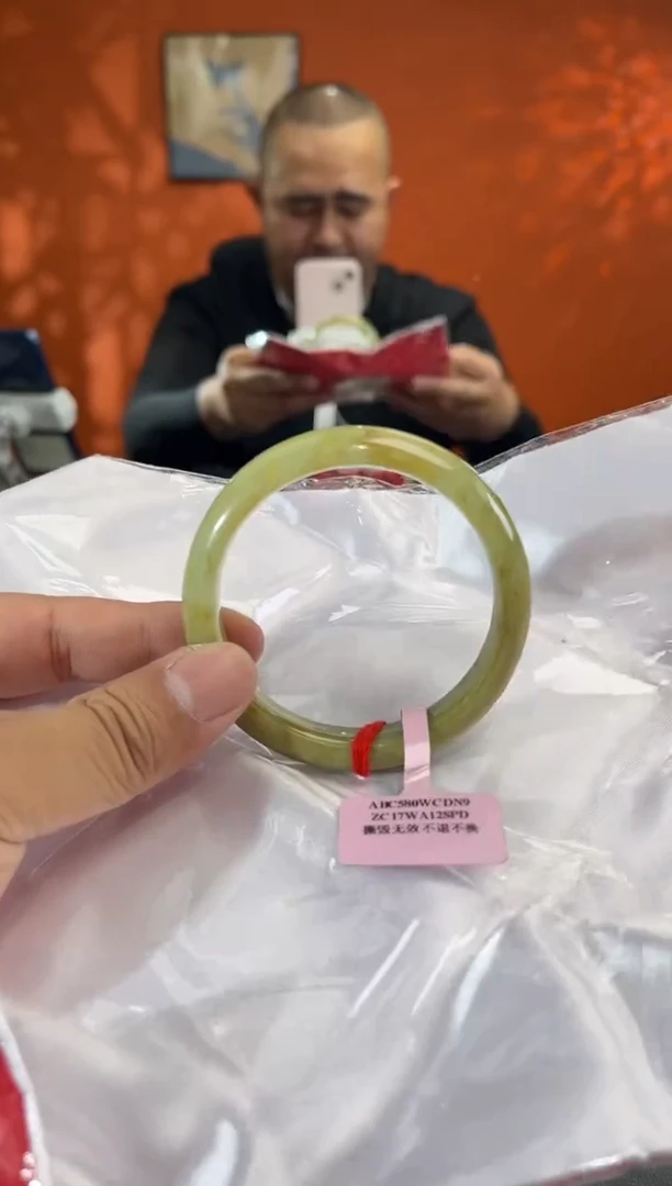 未镶嵌手镯翡翠1 55