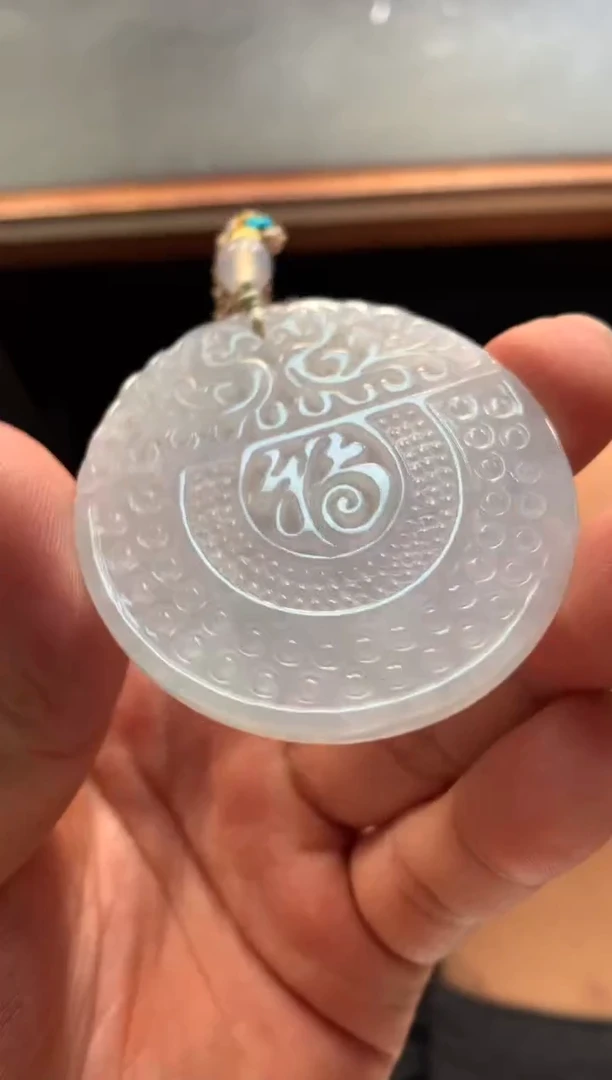 翡翠未镶嵌颈饰5/10/092