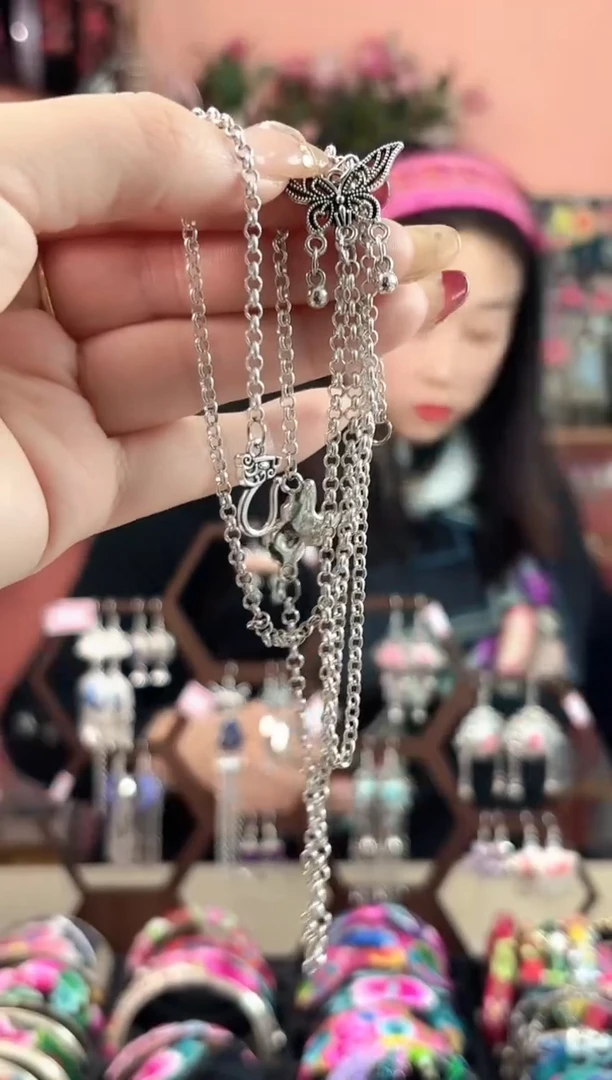 艺枝独绣手工饰品155