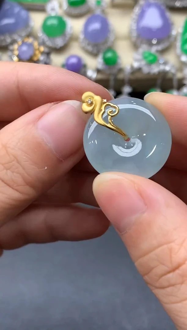 颈饰18K金镶嵌翡翠129-中国好珍宝