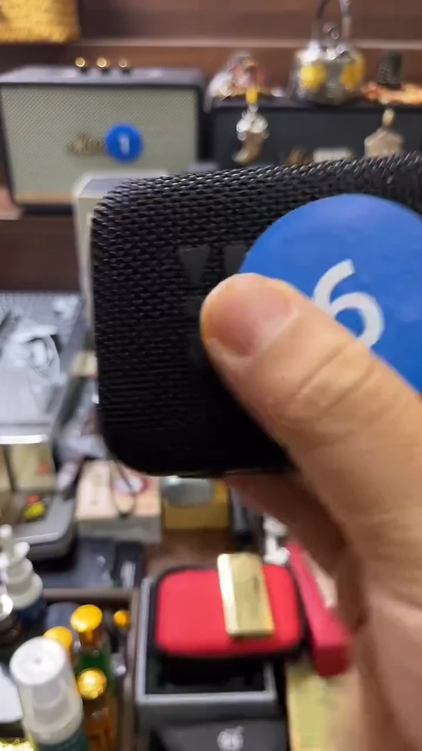 瓷片闪购商品 如图所示