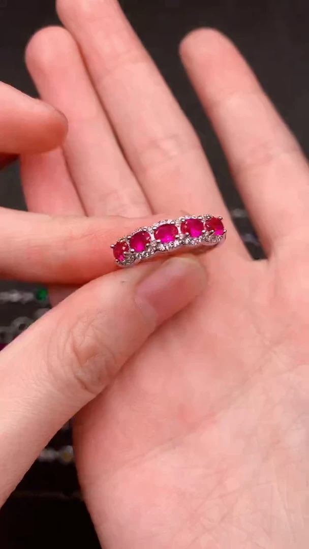 【闪购商品】红宝石戒指银S925镶嵌.....