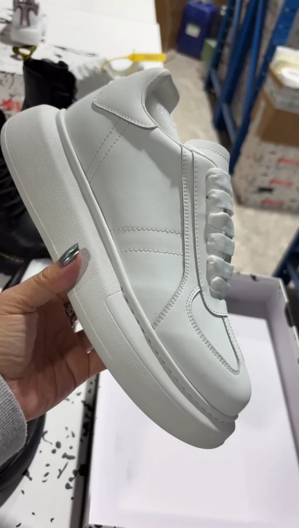 忬*啊德迅纯白35秒拍埋伏