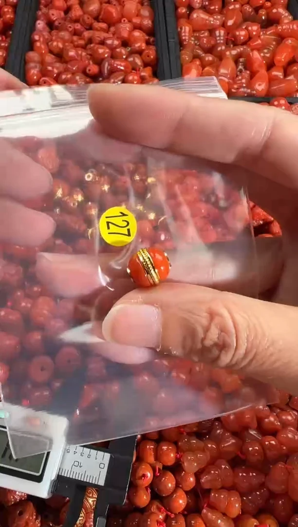 【闪购商品】南红玛瑙颈饰未镶嵌1