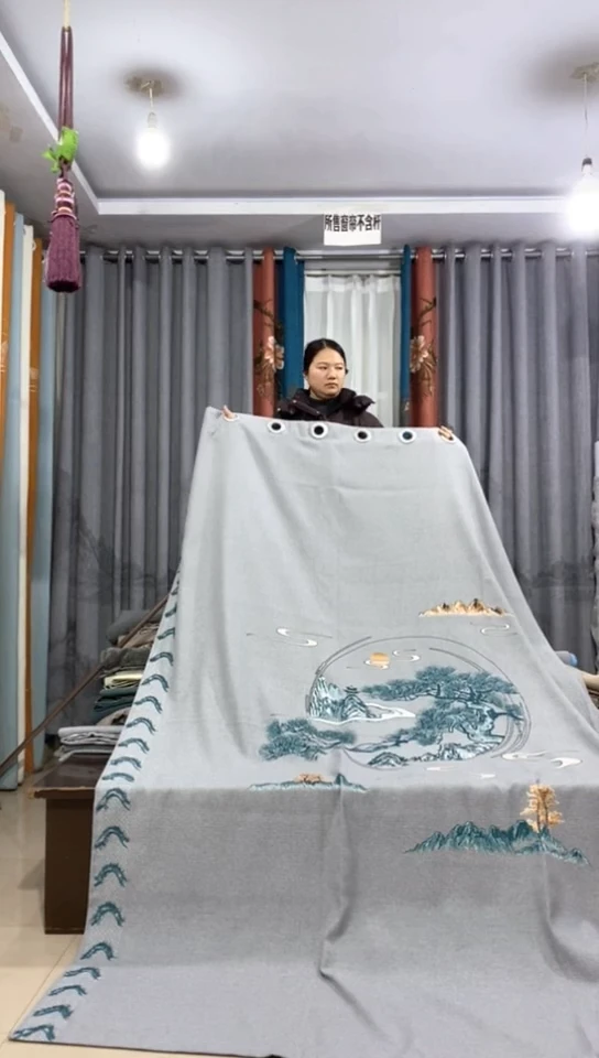 布成品窗帘  53+27