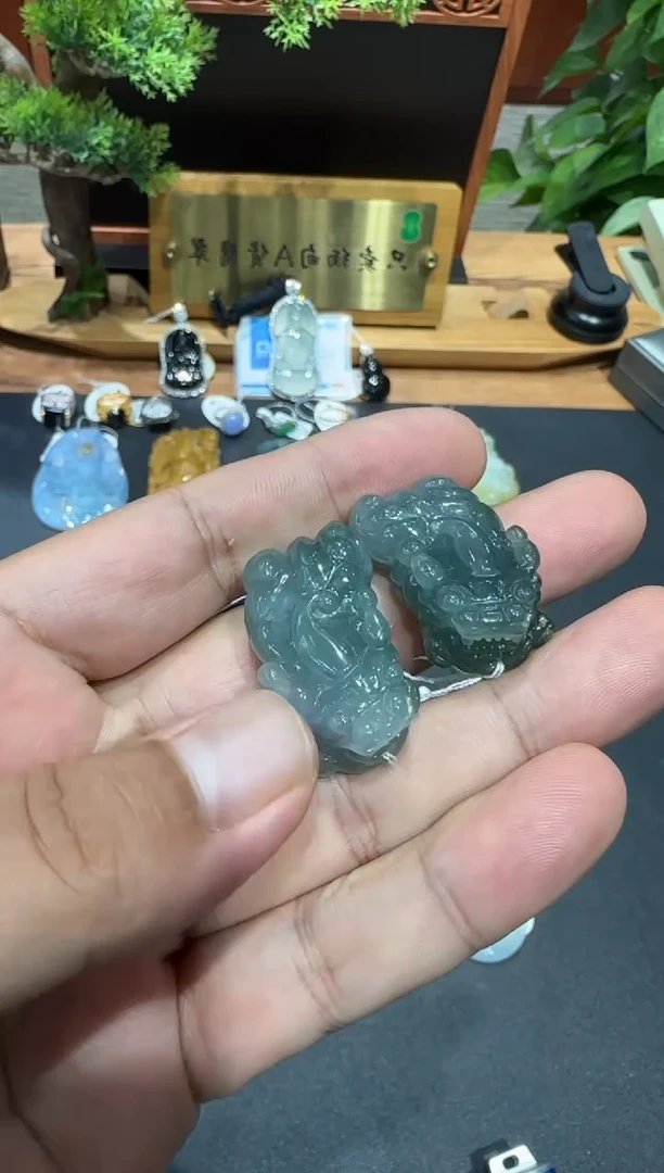 未镶嵌挂件翡翠A货翡翠多样性孤品