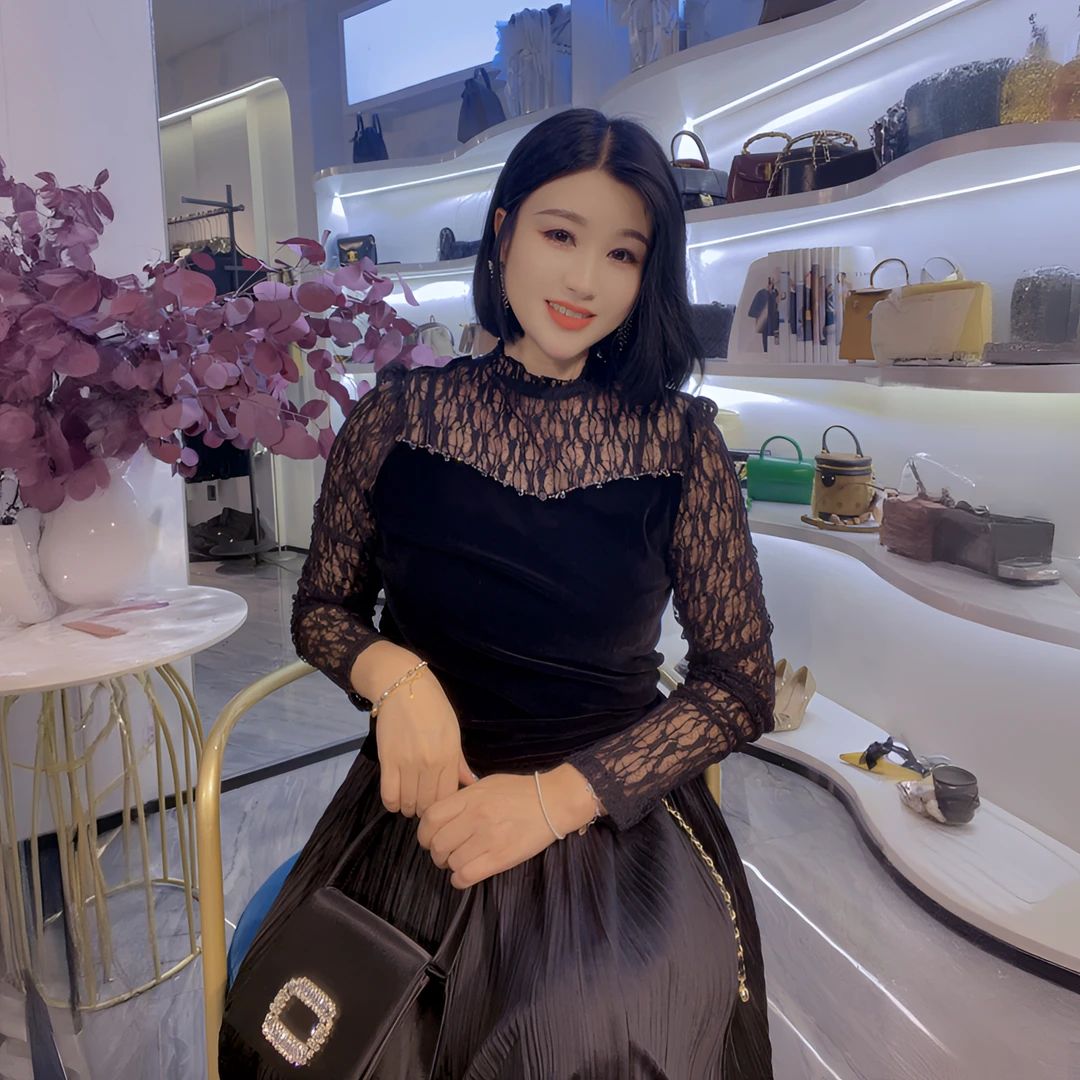 QUEEN【前后双穿波西米镂空小衫】（时尚气质蕾丝拼接打底百搭显瘦）