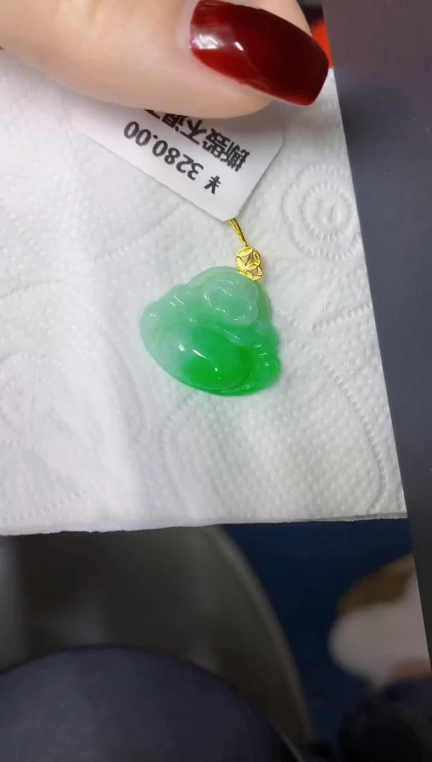 颈饰18K金镶嵌翡翠缅甸天然翡翠A货