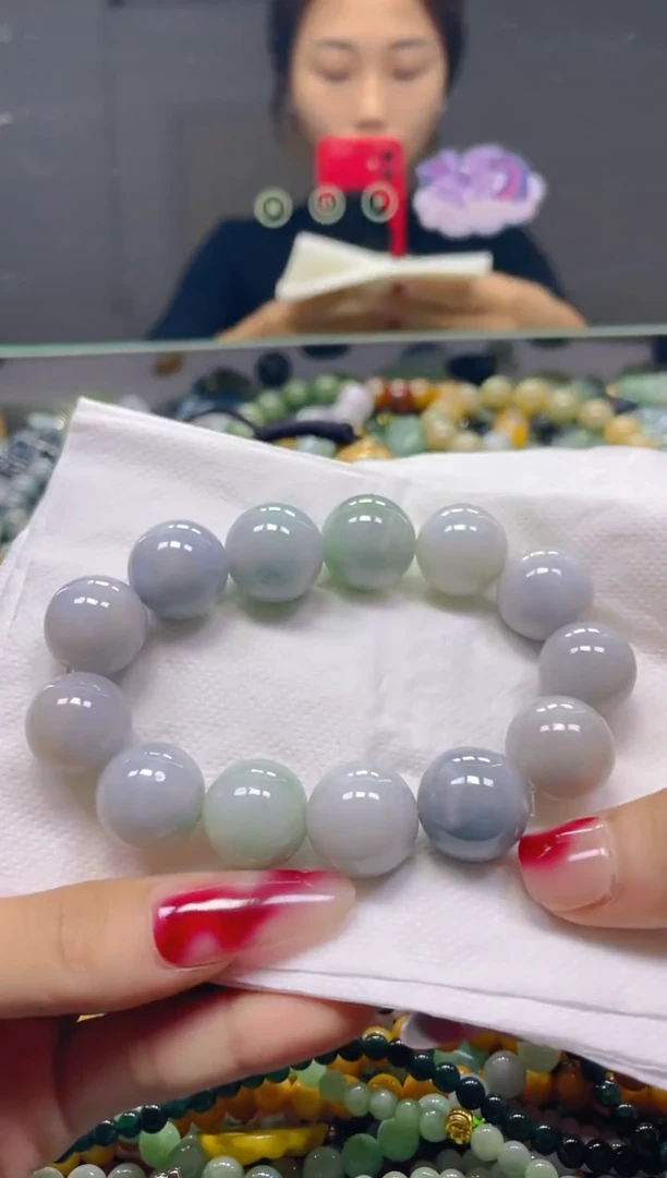 颈饰未镶嵌翡翠17MM/B/翡翠A货，一件也是批发价