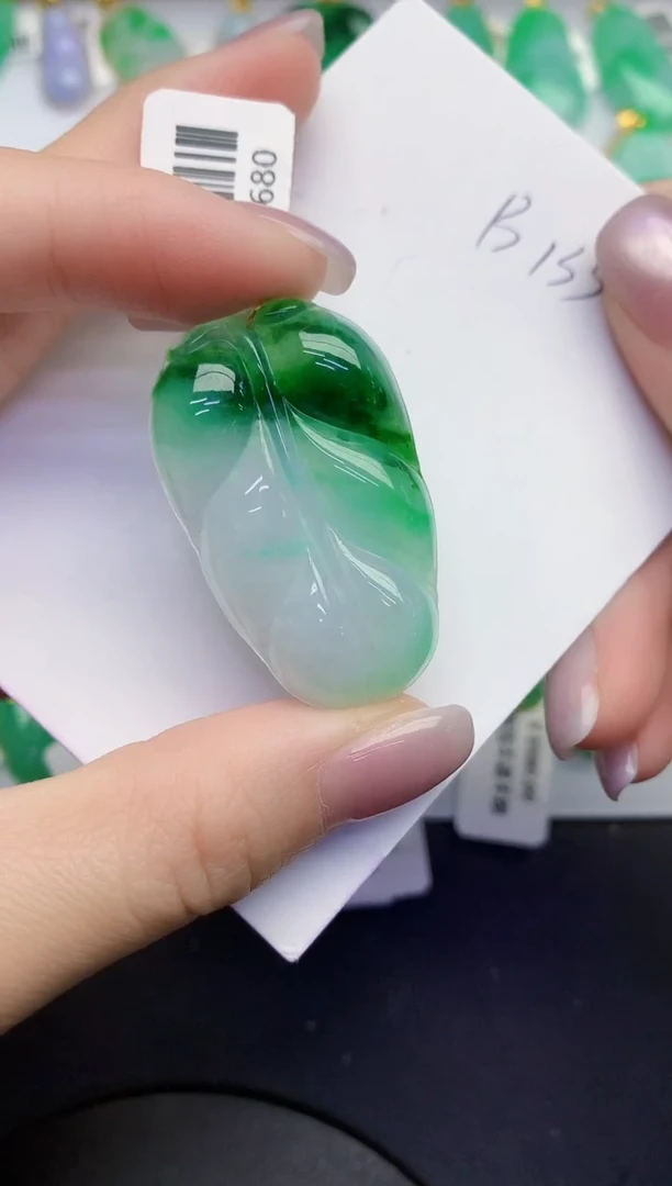 颈饰未镶嵌翡翠缅甸天然翡翠A货