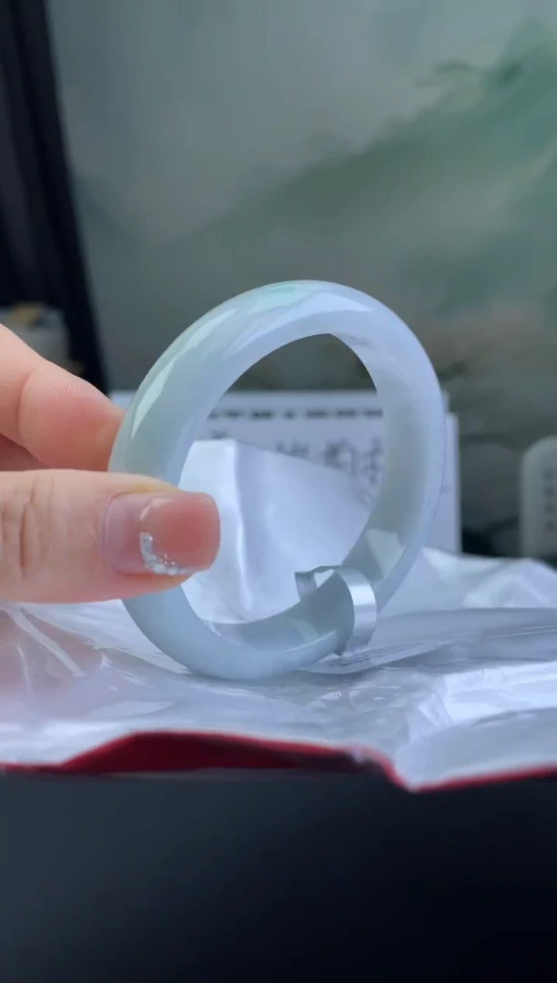 翡翠手镯未镶嵌10翡翠手镯