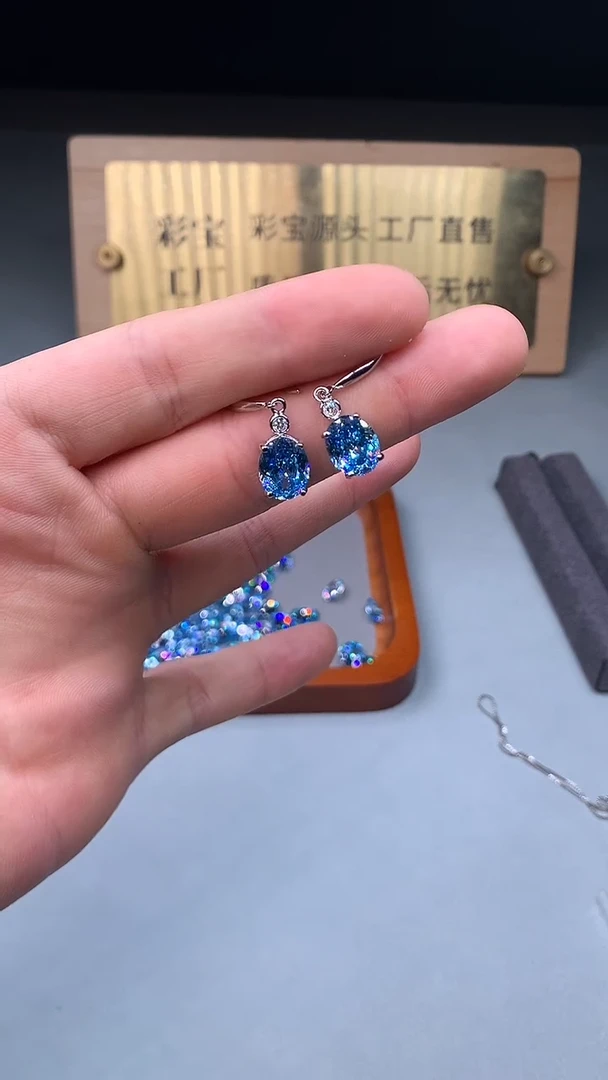 银S925镶嵌耳坠海蓝宝石2222