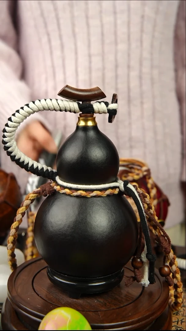 709号500ml左右非遗大漆酒葫芦