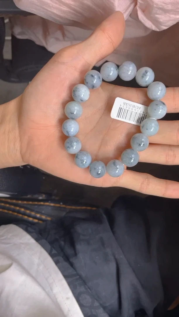 定制翡翠未镶嵌珠串