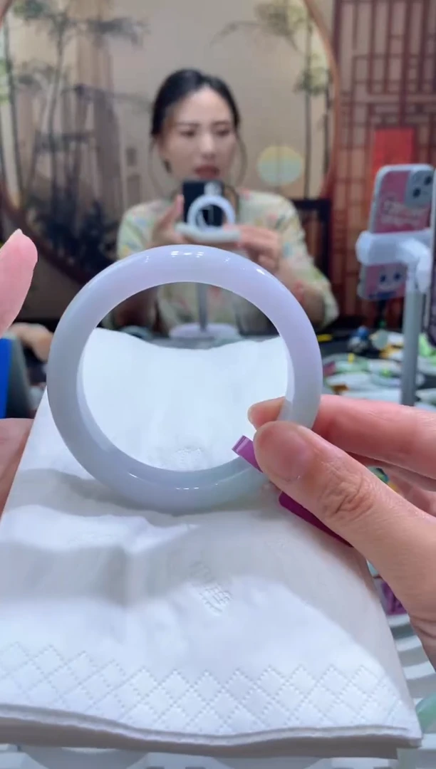 未镶嵌手镯翡翠000056221