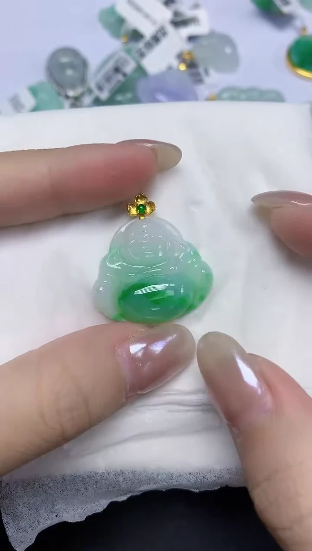 颈饰18K金镶嵌翡翠天然缅甸翡翠A货百元以上9元证书费自理