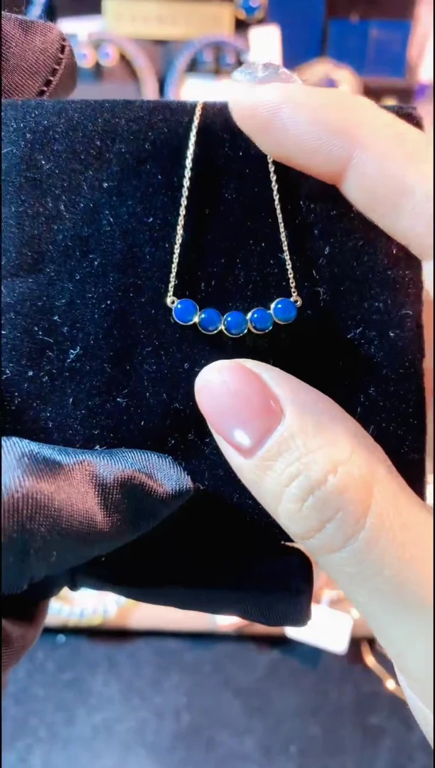 【闪购商品】琥珀颈饰18K金镶嵌多米微笑项链