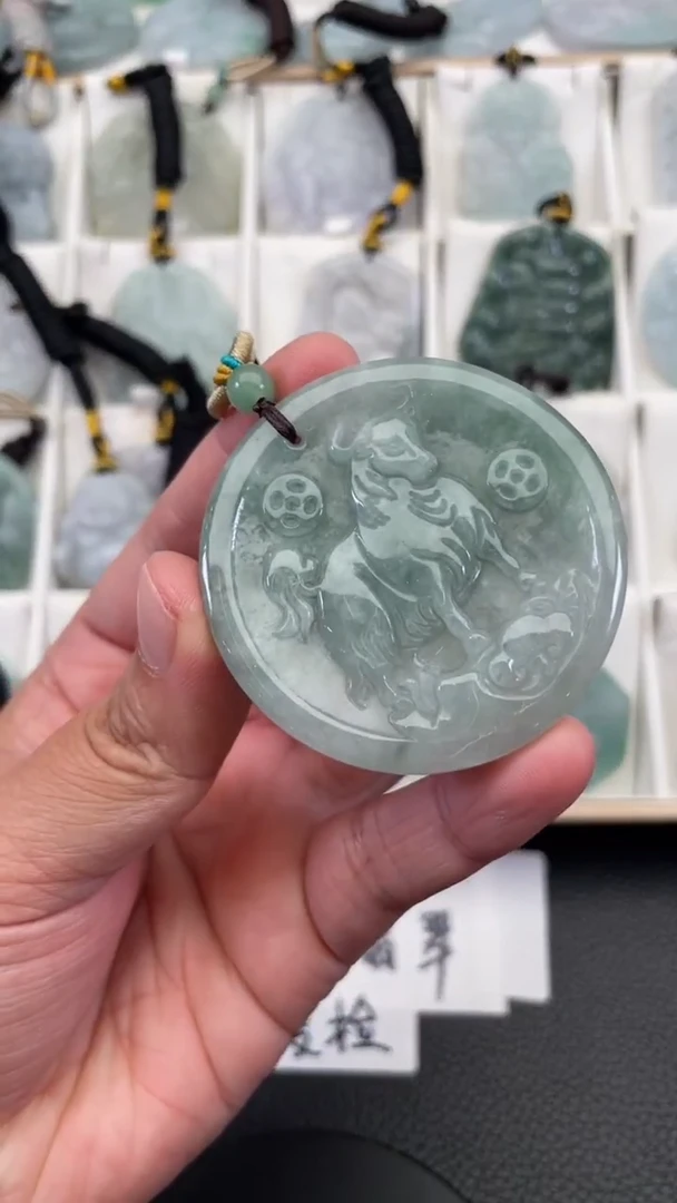 颈饰未镶嵌翡翠天然缅甸翡翠A货149