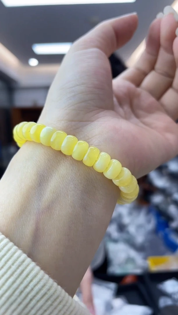 【闪购商品】蜜蜡裸石未镶嵌多样性一件发货