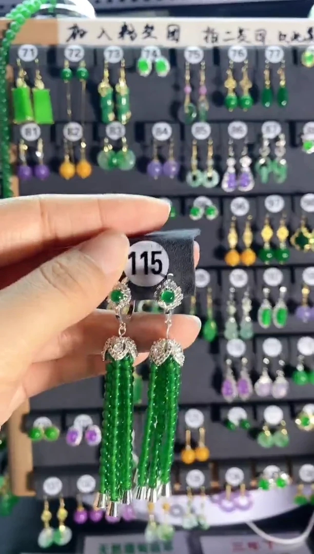 翡翠银S925镶嵌耳饰115.....