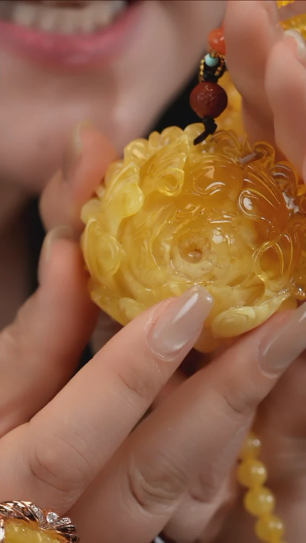 蜜蜡颈饰未镶嵌天然琥珀蜜蜡牡丹花裸重41g总重59g