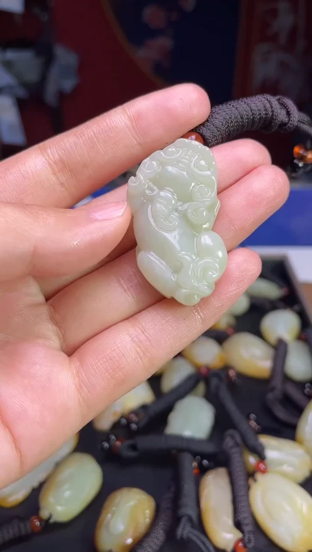 颈饰未镶嵌和田玉123