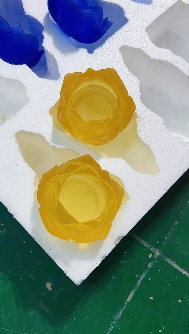 手工艺品琉璃古法琉璃莲花烛台1对摆件