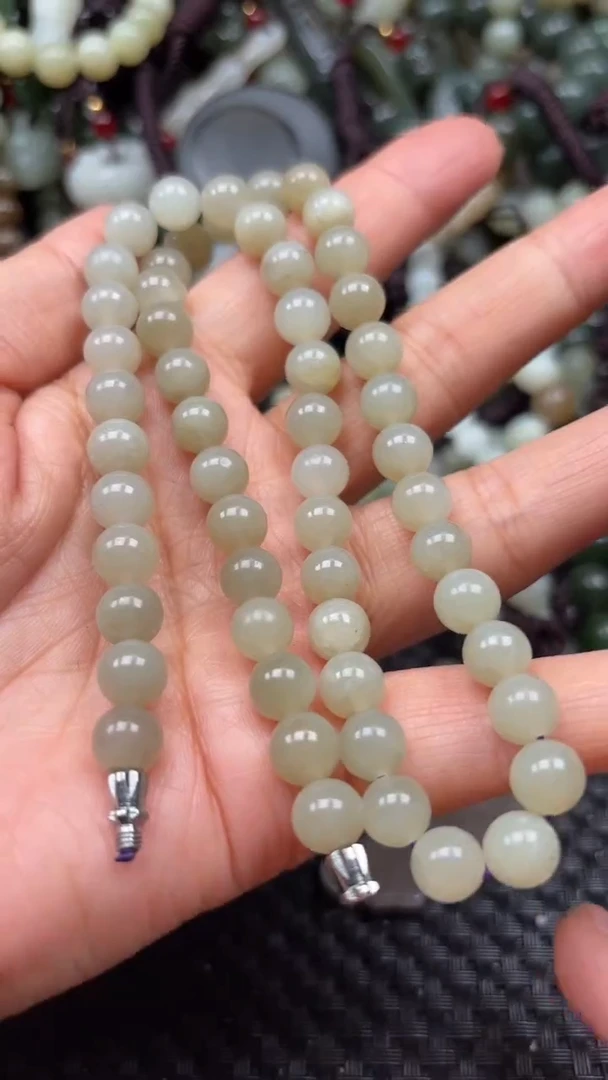 【闪购商品】和田玉颈饰未镶嵌.