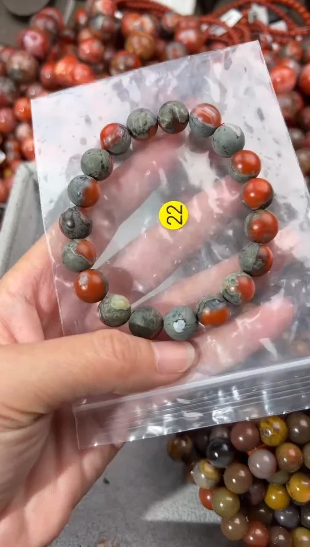 南红玛瑙手串未镶嵌10+