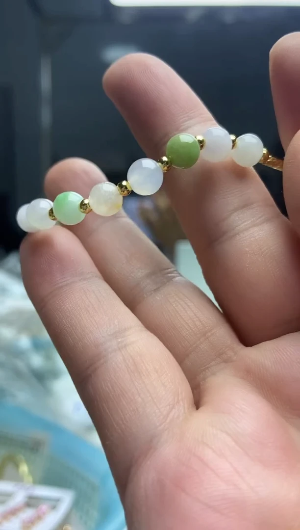 未镶嵌手链翡翠手链