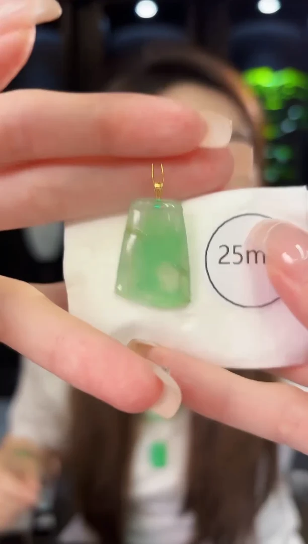 翡翠18K金镶嵌颈饰 缅料A货/支持复检/一件