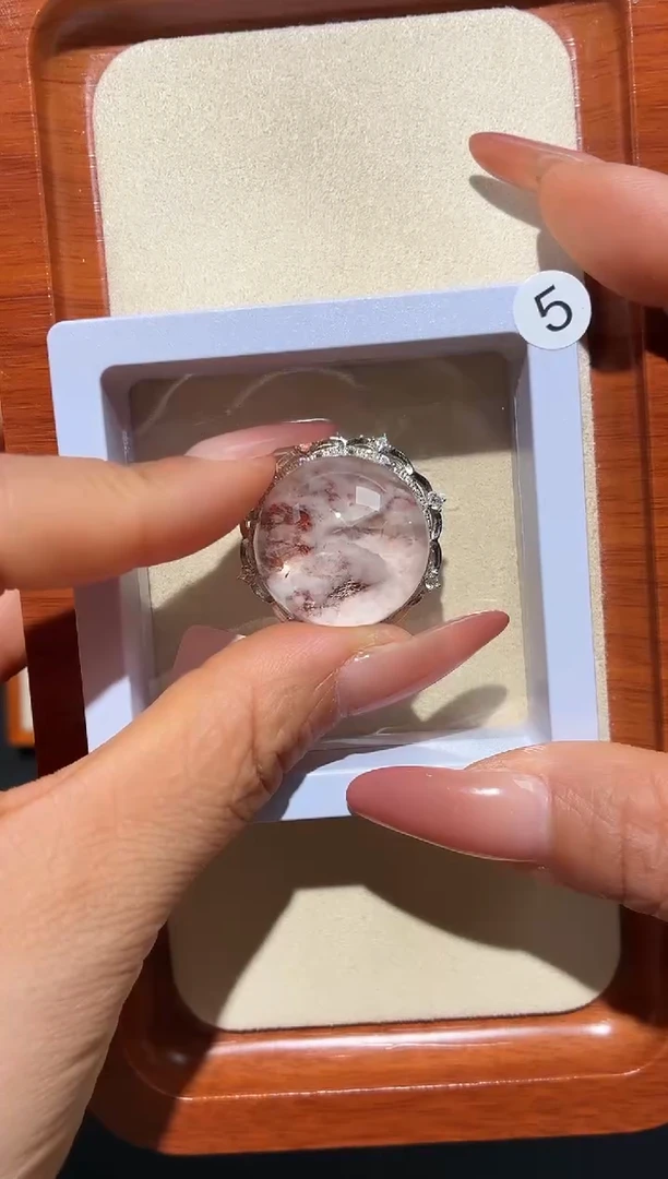 银S925镶嵌戒指水晶比****?定制