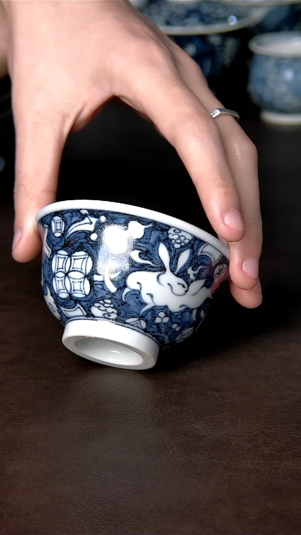 其他瓷杂宝兔子压手杯