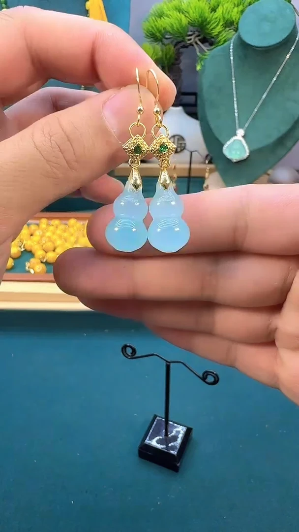 翡翠14K金镶嵌耳饰E295