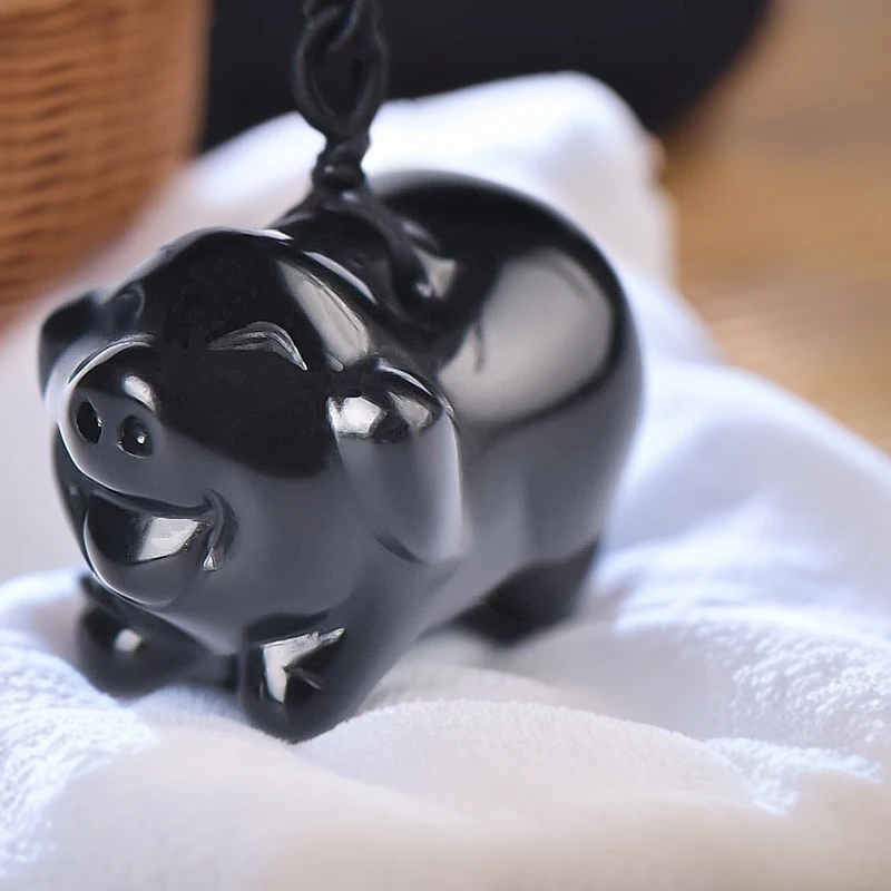 天然黑曜石猪吊坠十二生肖黑色小猪挂件黑耀石项链男女款