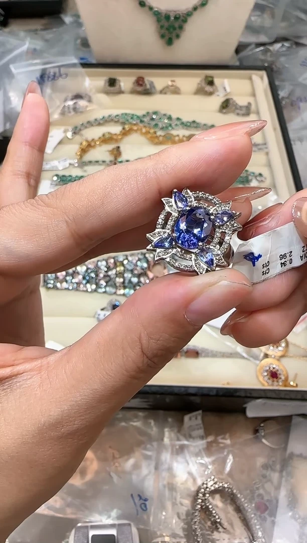 【闪购商品】定制坦桑石戒指银S925镶嵌戒指