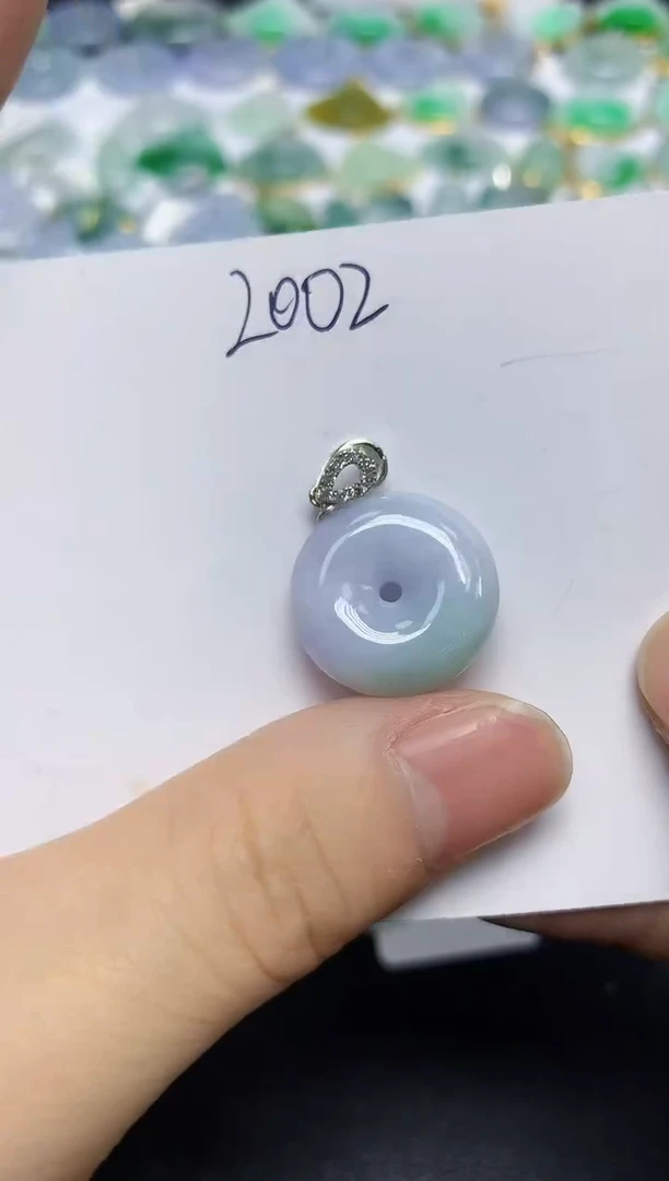 翡翠未镶嵌颈饰天然缅甸翡翠A货